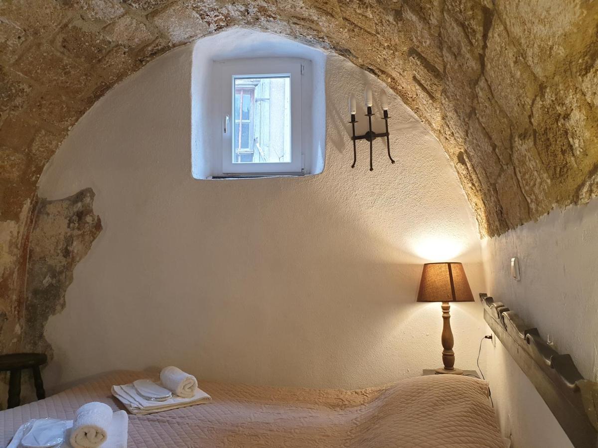 Chris Αpartments Old Town Διαμέρισμα Rhodes City Εξωτερικό φωτογραφία