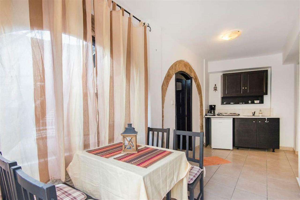 Chris Αpartments Old Town Διαμέρισμα Rhodes City Εξωτερικό φωτογραφία